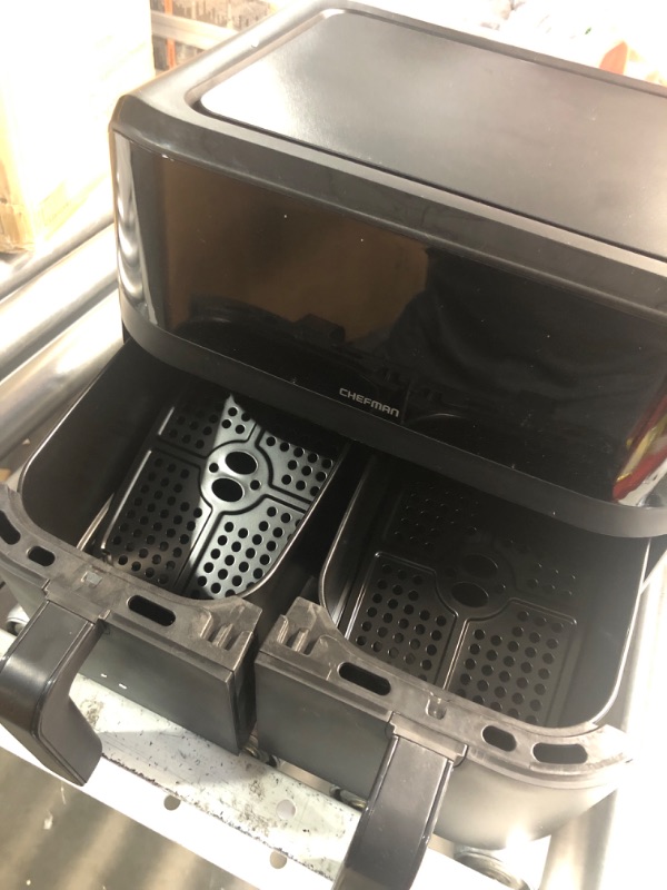 Photo 1 of (used)(see images)Chefman 6 Quart Dual Basket Air Fryer - Digital Touchscreen, Smart Sync Finish, Hi-Fry, Auto Shutoff