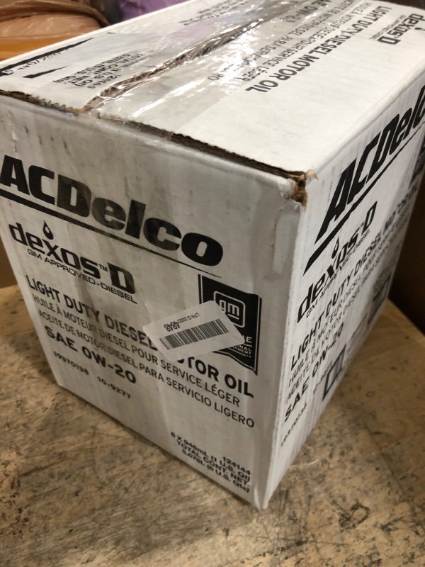 Photo 1 of ACDelco GM Original Equipment 10-9277 (19370138) dexosD™ 0W-20 Diesel Motor Oil - 1 qt (Pack of 6)