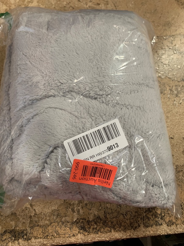 Photo 1 of ***(MISSING PANTS/ PARTIAL SET)***
Bedsure Womens Pajama Sets, Fuzzy Fleece Pajama Loungewear, 2 Piece Winter Sherpa Sleepwear Soft Cozy Long Sleeve Outfits Grey