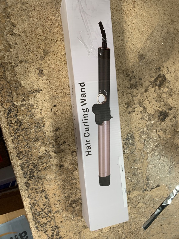 Photo 1 of 1 1/4 Inch Curling Iron,Curling Wand for Long Hair,5 Adjustable Temp LCD Digital Control,32 mm Thin Long Barrel Curling Iron Double Voltage 110-240V