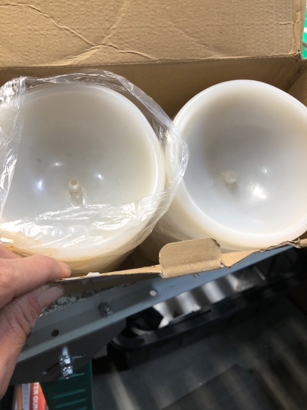 Photo 1 of ****PARTS ONLY***DO NOT TURN ON***Yongmao 10" x 5" Waterproof Outdoor Flameless Candles Battery Operated LED Flickering Pillar Candles with Remote and Timer for Indoor Outdoor Lanterns, Long Lasting, Ivory White Large, Set of 2