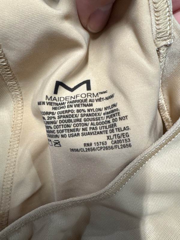 Photo 1 of ***Its only the body suit ***No Bra***
Maidenform womens Ultimate Slimmer Your Own Bra Briefer Fl2656 shapewear bodysuits, Body Beige, X-Large US