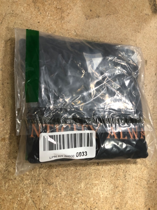 Photo 1 of Authenticity always wins T-Shirt Large