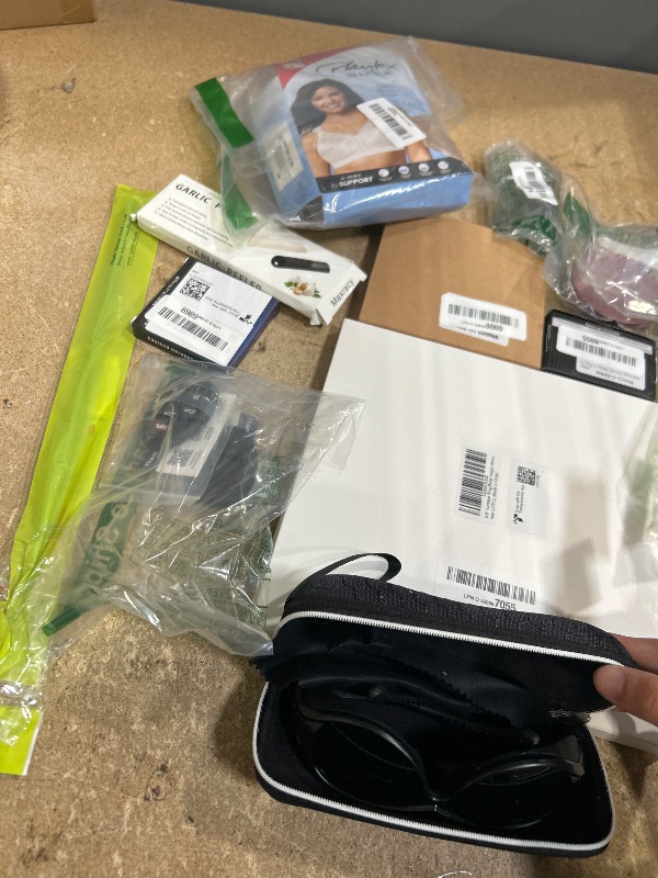 Photo 1 of *** FINAL SALE *** NELLIS AUCTION MISCELLANEOUS BUNDLE 