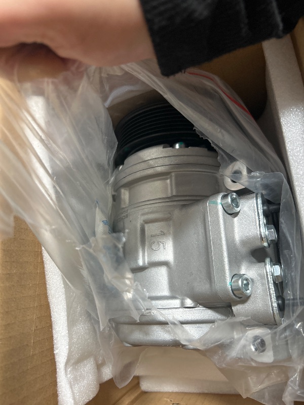 Photo 1 of Air Conditioning Compressor & A/C Clutch ?for Honda CR-V 2.4 2.4L L4 2002 2003 2004 2005 2006, 38810PNB006 1010663 1110663 1210663 638951 57881