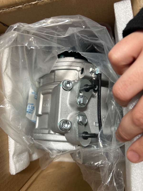 Photo 1 of Air Conditioning Compressor & A/C Clutch ?for Honda CR-V 2.4 2.4L L4 2002 2003 2004 2005 2006, 38810PNB006 1010663 1110663 1210663 638951 57881