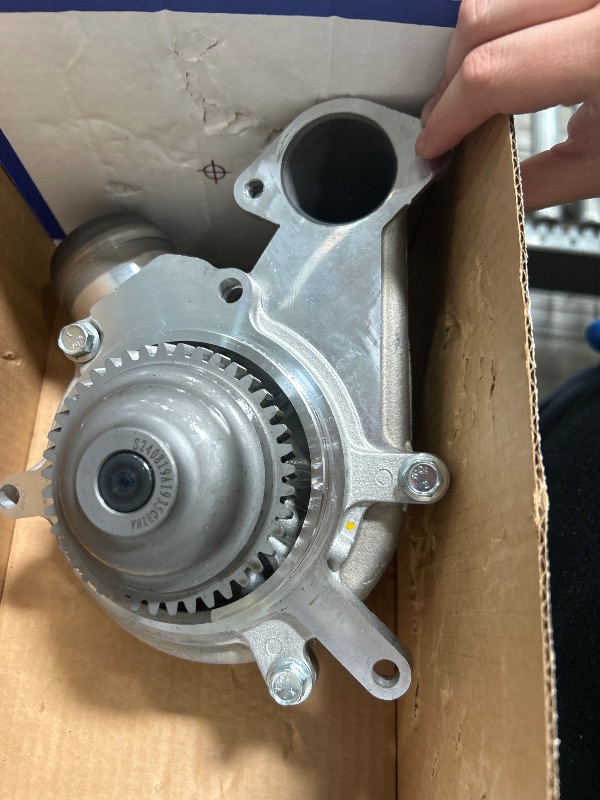 Photo 1 of ACDelco Professional 252-1026 Engine Water Pump