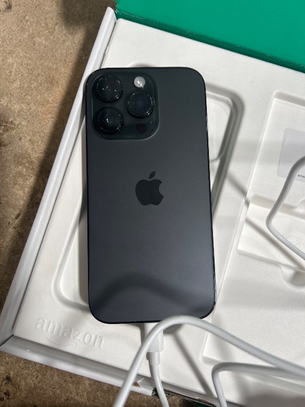 Photo 1 of Apple iPhone 14 Pro, 256GB, Space Black - Unlocked (Renewed Premium)