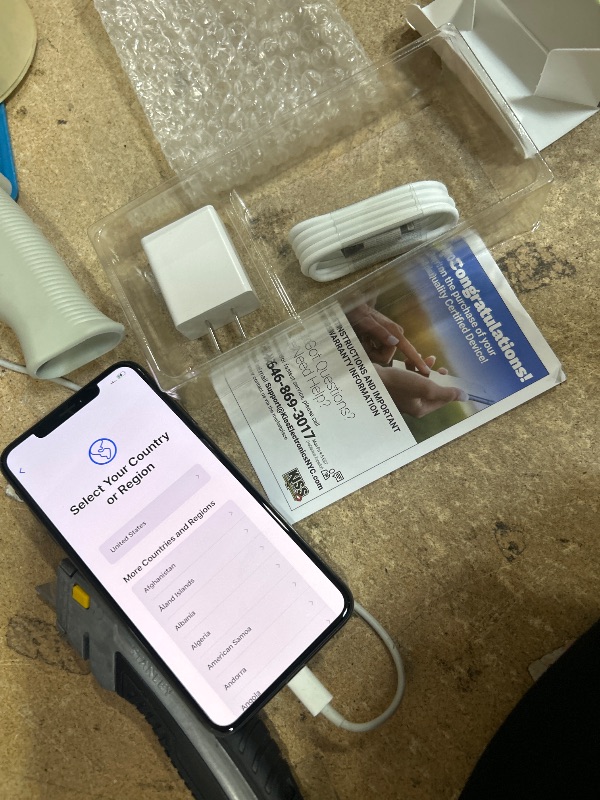 Photo 1 of Apple iPhone XS Max, Fully Unlocked 6.5", 256 GB - Space Gray