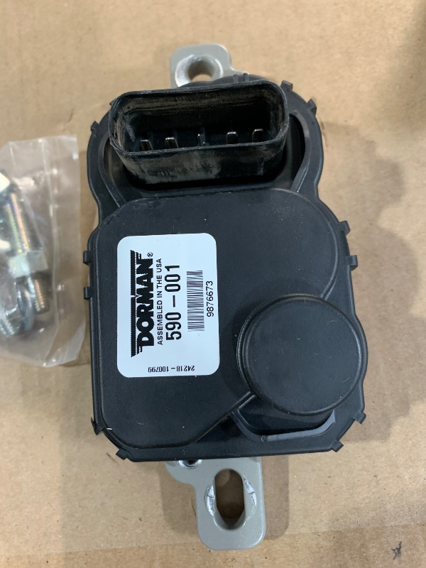 Photo 1 of (missing pieces) Dorman 590-001 Fuel Pump Driver Module with Mounting Bolts Compatible with Select Models (OE FIX)