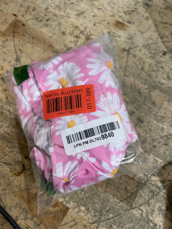 Photo 1 of Alakuoti Long Sleeve Bathing Suits for Girls with UPF 50+ Sun Protection Girls Rash Guard Girls 5t 5-6 Years Pink Flower