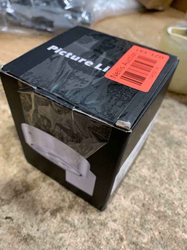 Photo 1 of (USED/FAIR) 3Pcs Picture Light Battery Operated, Wireless Led Painting Light with Remote Dimmable and Timer, 3 Lighting Modes Art Display Light for Picture Frame Artworking Portrait, Wall Decorative Puck Lights