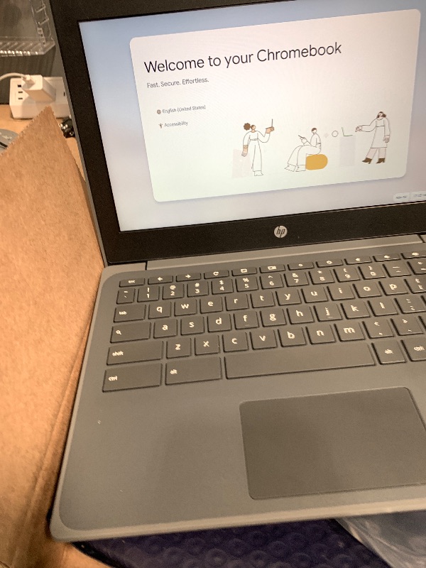 Photo 1 of HP Chromebook 11A G8 Education Edition AMD A4-9120C 4GB DDR4-1866 SDRAM, 32GB eMMC 11.6-inch WLED HD Webcam Chrome OS (Renewed)