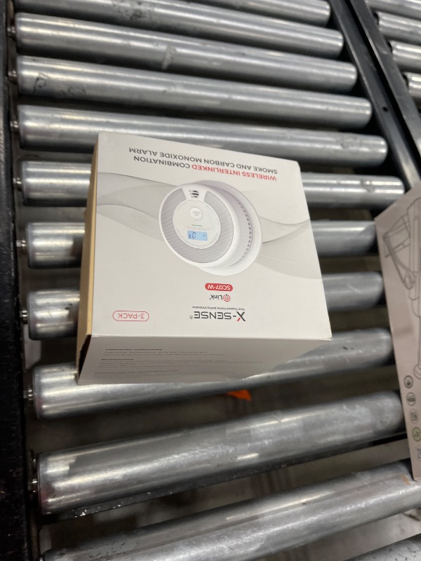 Photo 1 of X-Sense Wireless Interconnected Combination Smoke and Carbon Monoxide Detector with LCD Display & 10-Year Battery, Over 820 ft Transmission Range, 3-Pack