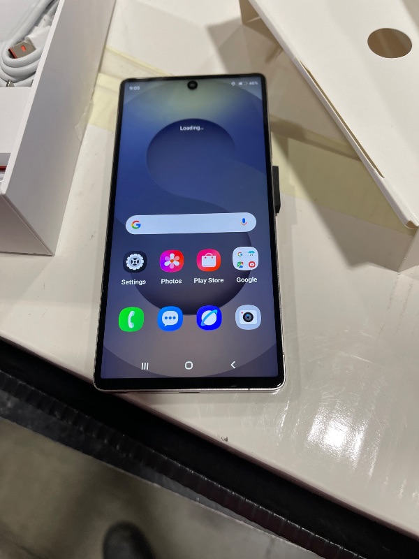Photo 1 of XIMIOGOO Unlocked Phones I25 Ultra Android Cell Phones, 6800 mAh Battery, 12GB+512GB Smartphone 6.9" HD Screen/108MP+48MP Camera/Snapdragon 888 Processor, Grey
