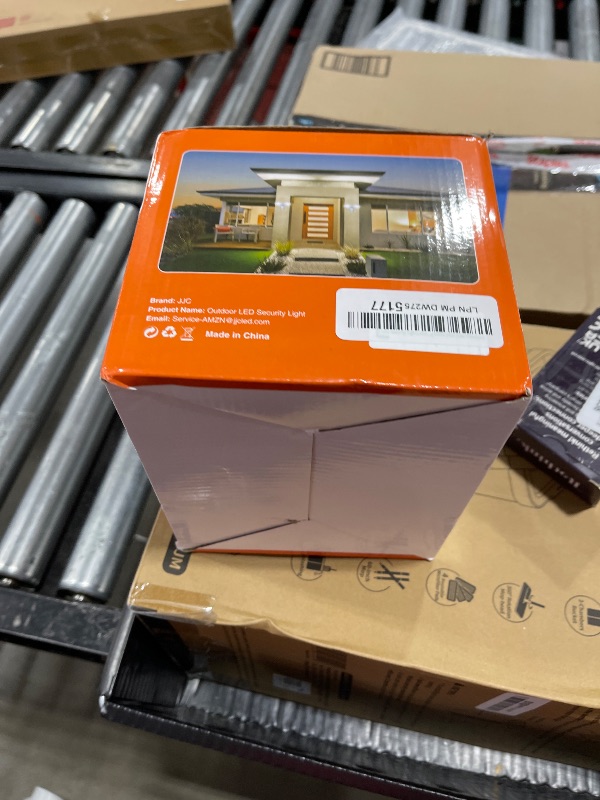 Photo 1 of JJC LED Security Lights,Motion Sensor Flood Light Outdoor Fixture,3000LM 27.5W(120W Equiv.),IP65 Waterproof,5000K Daylight White ETL Listed Outdoor Lighting White (Not Solar Powered)