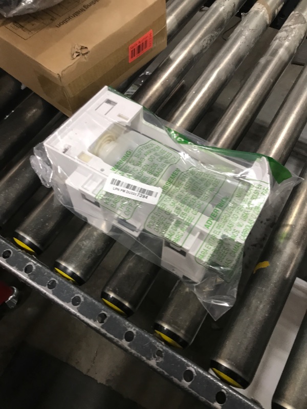 Photo 1 of Whirlpool W10873791 OEM SxS Refrigerator Ice Maker Assembly