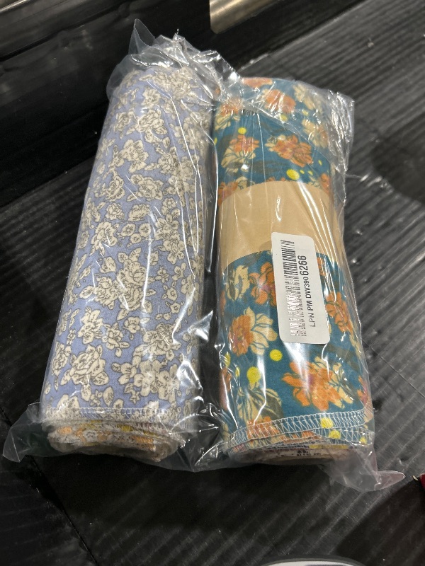 Photo 1 of Redbaker 50 Pcs Reusable Paper Towels Paperless Reusable Cotton Cloths Toilet Absorbent Washable Paper Towels with Roll Kitchen Dishcloth for Kitchen Paperless Dishcloths(Flower)