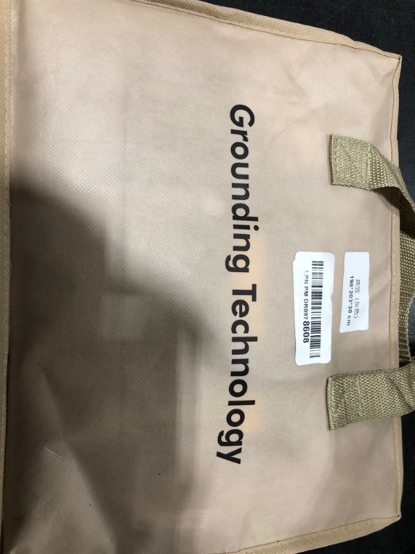 Photo 1 of Grounding Sheet, 90% Organic Cotton+10% Pure Silver Organic Fitted Grounded Sheet for Improved Sleep, Pain Relief - Earth Connected Bedding (Gray, (78.4 * 80.2 * 15inch))