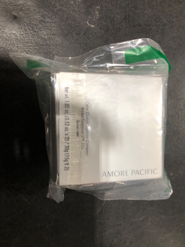Photo 1 of AMOREPACIFIC Color Control Cushion Compact Broad Spectrum SPF 50+, 104, 1.05 Ounce (Pack of 1)