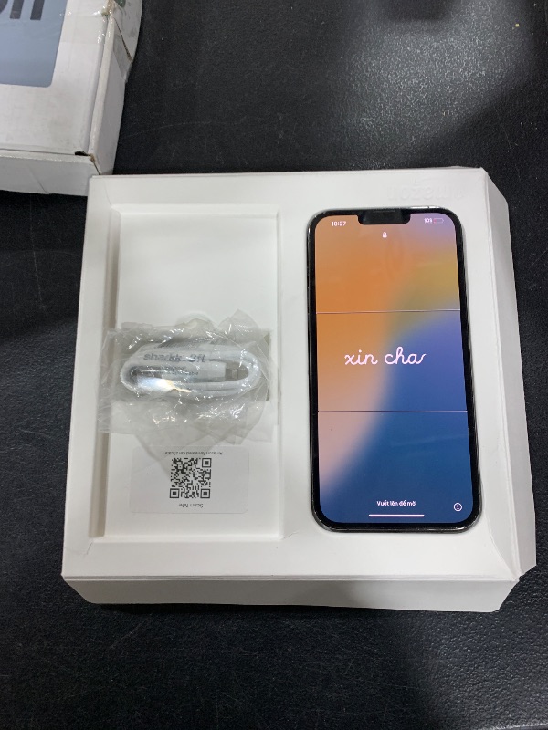Photo 1 of Apple iPhone 13 Pro Max, 256GB, Graphite - Unlocked (Renewed Premium)