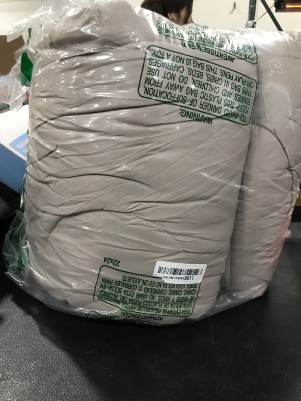 Photo 1 of Houseri Beige Khaki Floral Comforter Set Full Beige Brown Sunflower Ultra Comfy Bedding Comforters Full Size Cream Taupe Coffee Fluffy Quilted Soft Bedding Sets