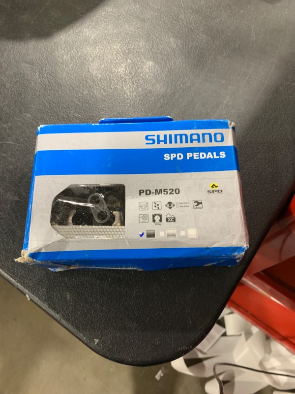 Photo 1 of SHIMANO PD-M520 Automatic Pedal (Color: Black)