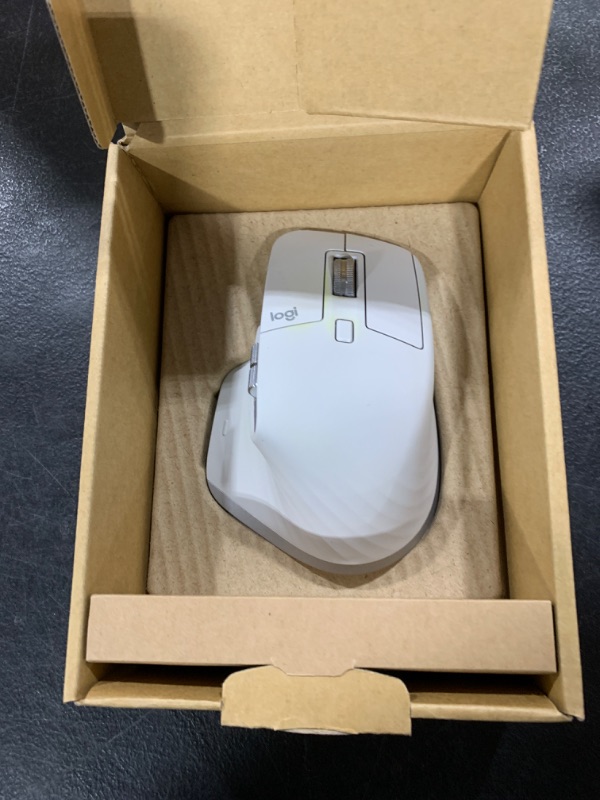 Photo 1 of Logitech MX Master 3S for Mac - Wireless Bluetooth Mouse with Ultra-Fast Scrolling, Ergo, 8K DPI, Quiet Clicks, Track on Glass, Customization, USB-C, Apple, iPad - Pale Grey
