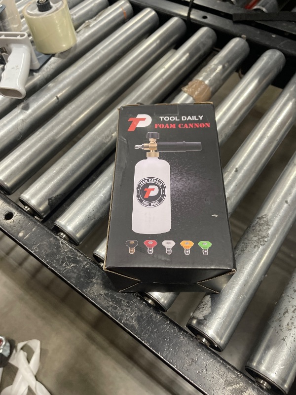 Photo 1 of Tool Daily Foam Cannon with 1/4 Inch Quick Connector, 1 Liter, 5 Pressure Washer Nozzle Tips