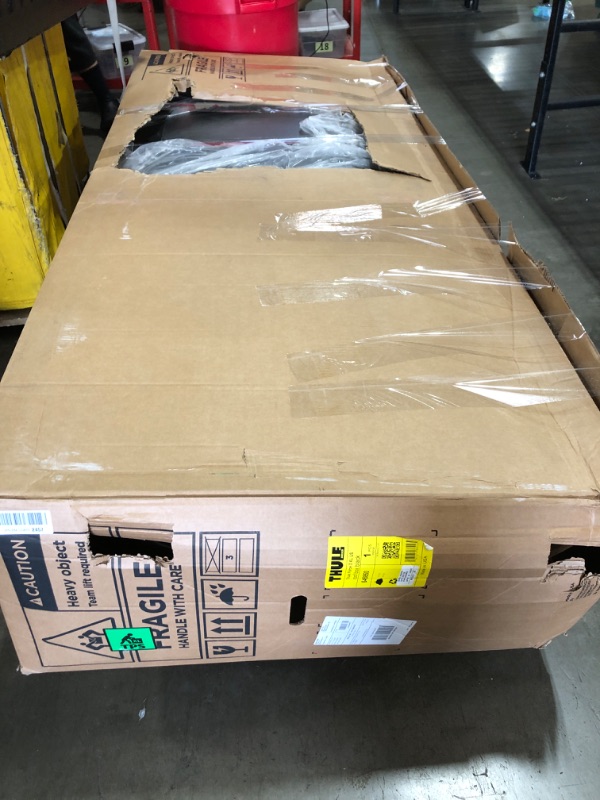Photo 1 of Thule Force 3 - Size XL - 18 cu ft - Aerodynamic roof Mounted Box - Dual-Sided Opening with Locks - Tool-Free Install - Weatherproof Design - for SUVs, Trucks, Cars, EVs and More