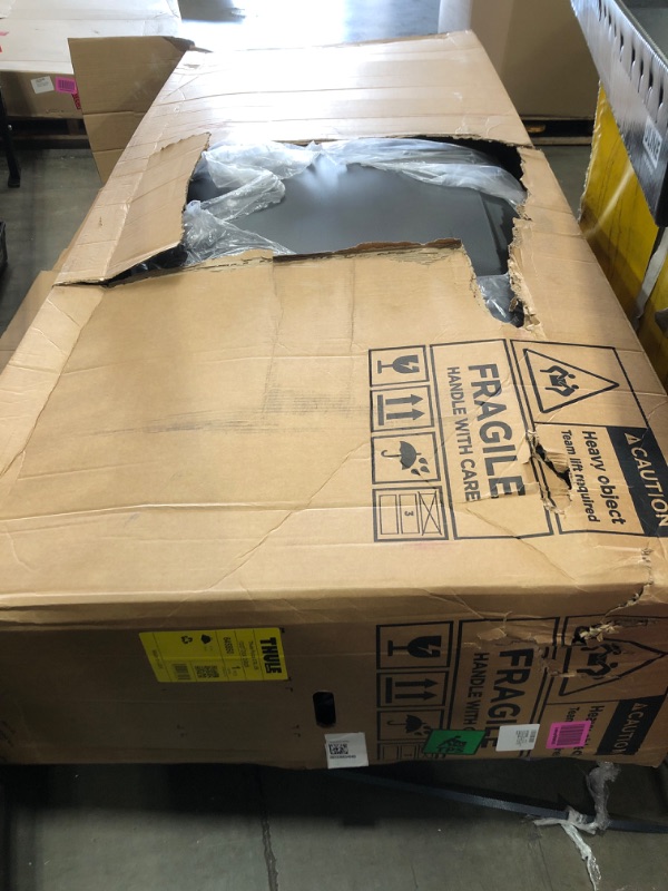 Photo 1 of Thule Force 3 - Size XL - 18 cu ft - Aerodynamic roof Mounted Box - Dual-Sided Opening with Locks - Tool-Free Install - Weatherproof Design - for SUVs, Trucks, Cars, EVs and More