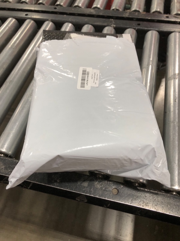 Photo 1 of 40 pcs 7 x 5.2 inch Bubble Envelopes Mailers Padded for Wraping/Shipping/Packaging Black