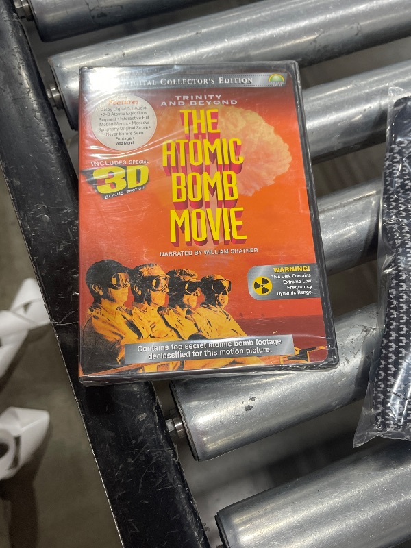 Photo 1 of Trinity and Beyond: The Atomic Bomb Movie [DVD]