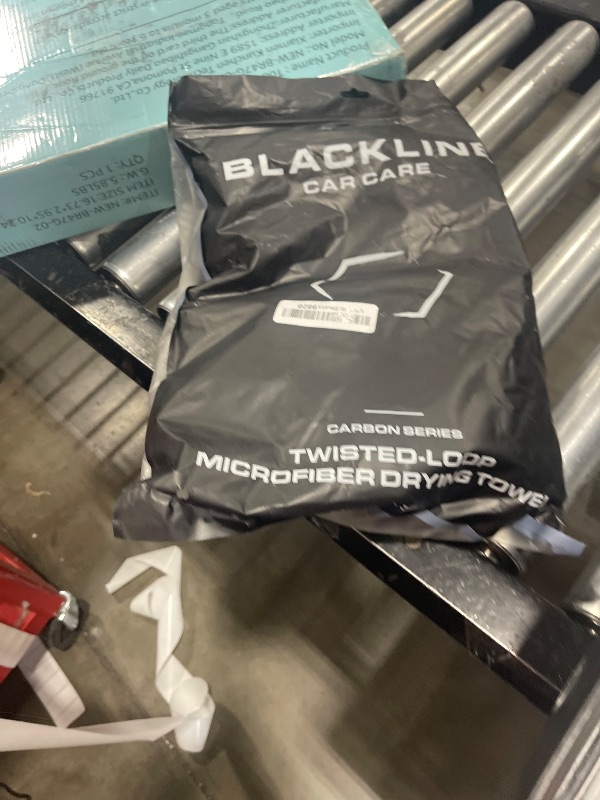 Photo 1 of Blackline Drying Towel #1 Rated Car Drying Towel for Car Detailing Streak Free, XL 1300 GSM Premium Ultra Soft Microfiber, Twisted-Loop Microfiber Towels for Cars 24" x 36"
