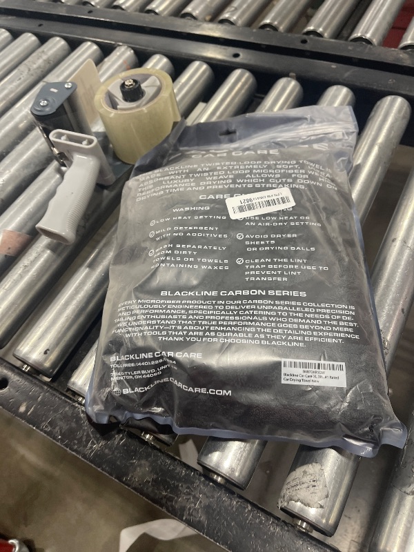 Photo 1 of Blackline Drying Towel #1 Rated Car Drying Towel for Car Detailing Streak Free, XL 1300 GSM Premium Ultra Soft Microfiber, Twisted-Loop Microfiber Towels for Cars 24" x 36"