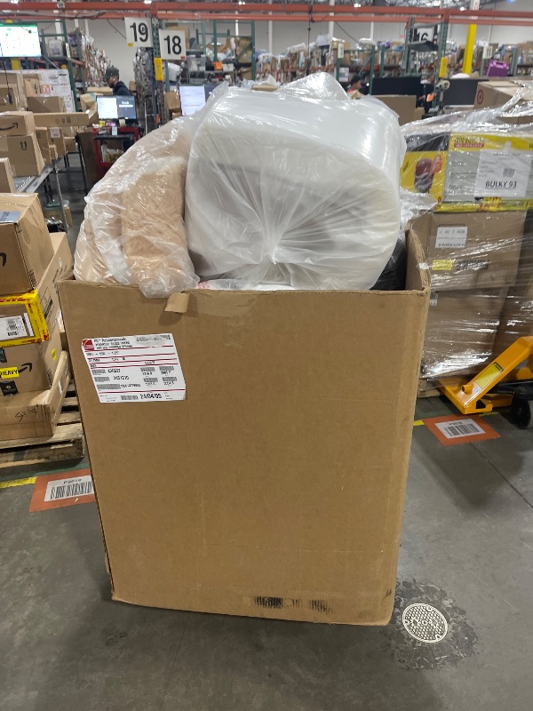 Photo 1 of speed pack of assorted items new and used
all sales final
speed pack not included
24 items
