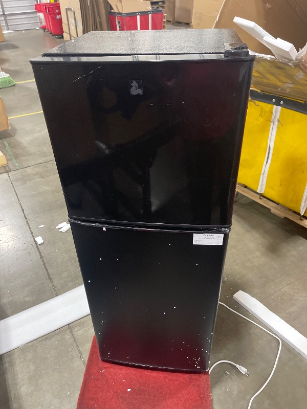 Photo 1 of rosmena Mini Fridge With Freezer, 4.8 Cu. Ft.Refrigerator With 2 Doors, Apartment Size Refrigerator with Freezer Combo for Bedroom, Office, Kitchen, Apartment, Dorm