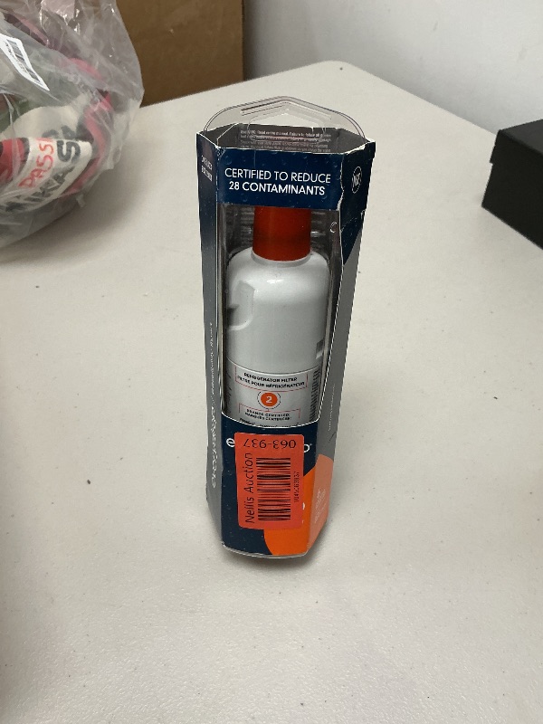Photo 1 of Everydrop by Whirlpool Ice and Water Refrigerator Filter 2, EDR2RXD1, Single-Pack