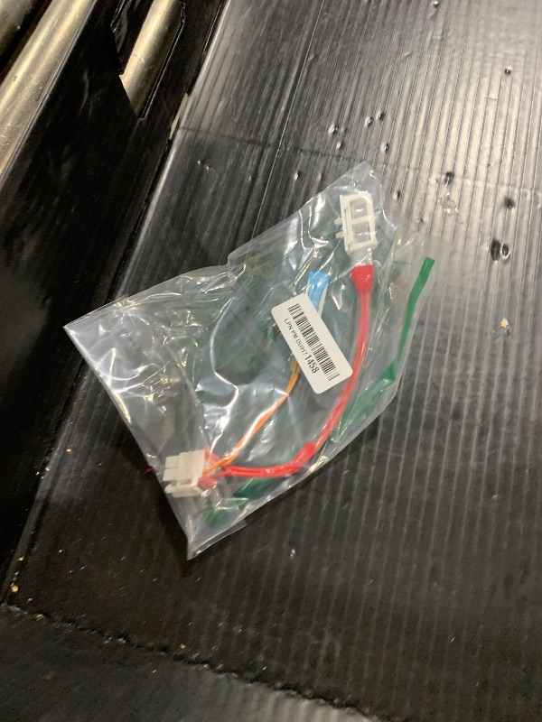 Photo 1 of LG 6615JB2005R Refrigerator Defrost Sensor Assembly Genuine Original Equipment Manufacturer (OEM) Part