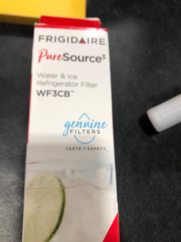 Photo 1 of Frigidaire WF3CB Puresource3 Refrigerator Water Filter, White, 1 Count (Pack of 1)