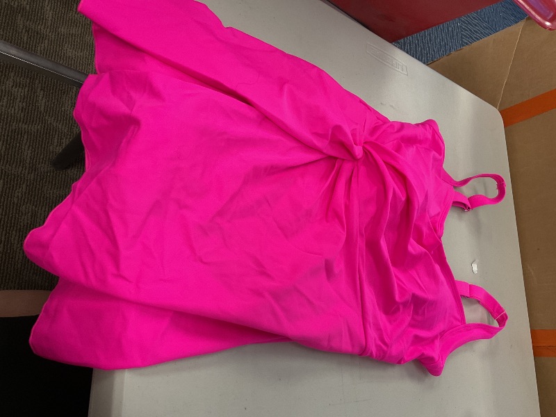 Photo 1 of MEDIUM SIZE PINK SWIMWEAR