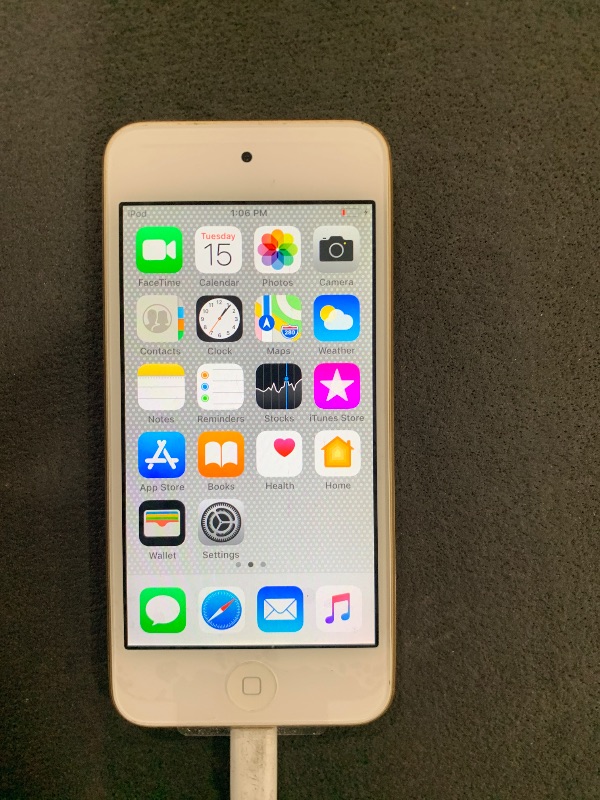 Photo 1 of Apple iPod Touch 32GB Gold - 6th Generation (Refurbished)