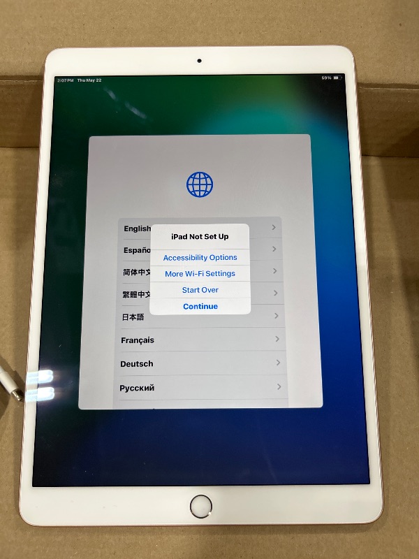 Photo 1 of 2019 Apple iPad Air 3rd Gen (10.5 Inch, Wi-Fi, 64GB) Gold (Renewed)