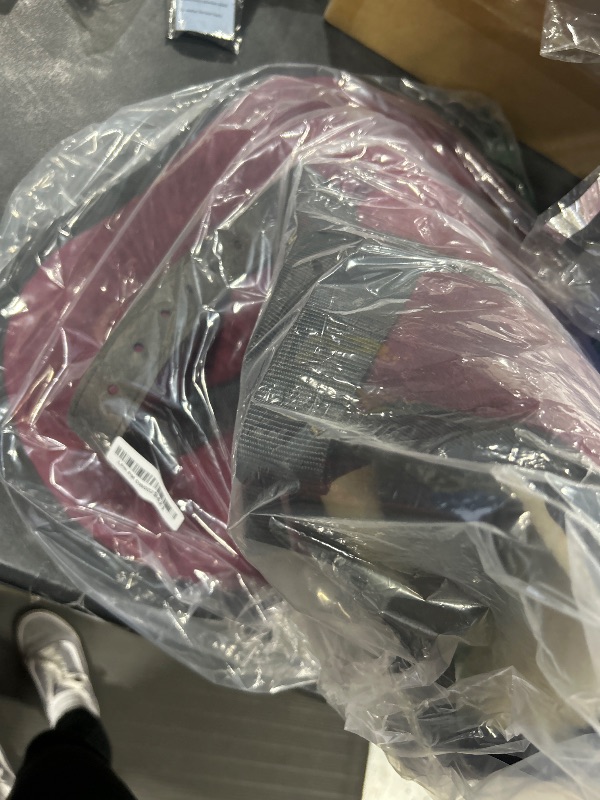 Photo 1 of Harrison Howard Equestrian Saddle Pad Horse Riding Pad Bareback Pad with Girth Burgundy