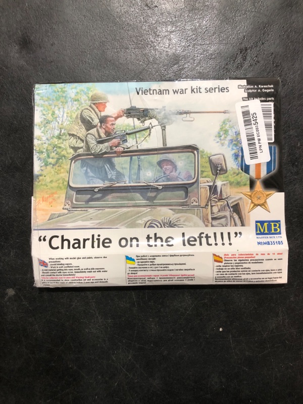 Photo 1 of Plastic Model Kit - Vietnam War Kit Series - Military Miniatures