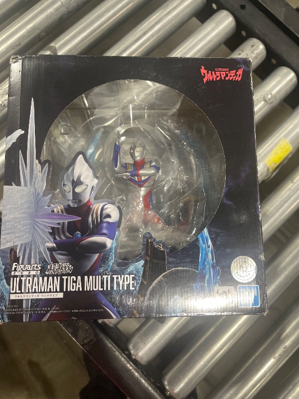 Photo 1 of TAMASHII NATIONS - Ultraman Tiga - Ultraman Tiga Multi Type, Bandai Spirits FiguartsZERO Collectible Statue