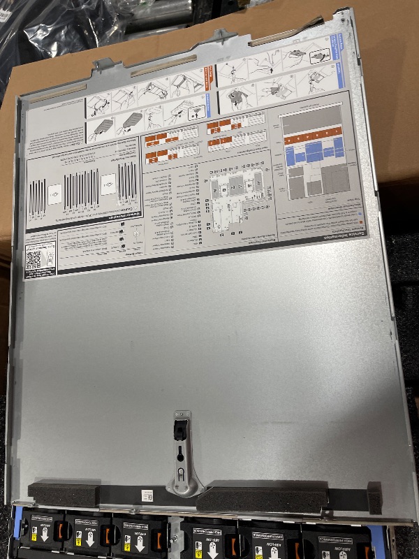 Photo 1 of Dell PowerEdge R740xd Server 2.70Ghz 36-Core 256GB 12x 10TB 12G H730P Rails (Renewed)