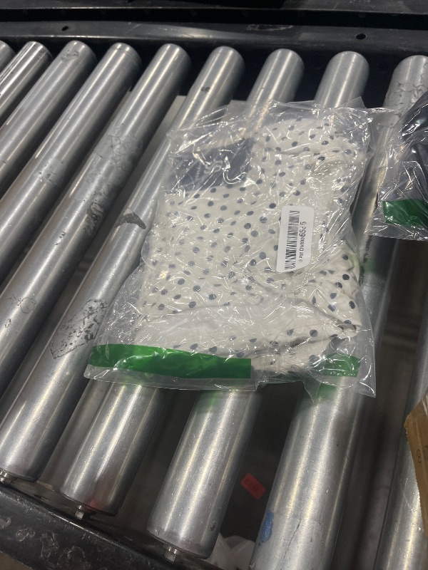 Photo 1 of SUUKSESS Women Off Shoulder Tops Sleeveless Shirts Y2K Trendy Going Out Crop Tank Top (White Polka Dots,M)