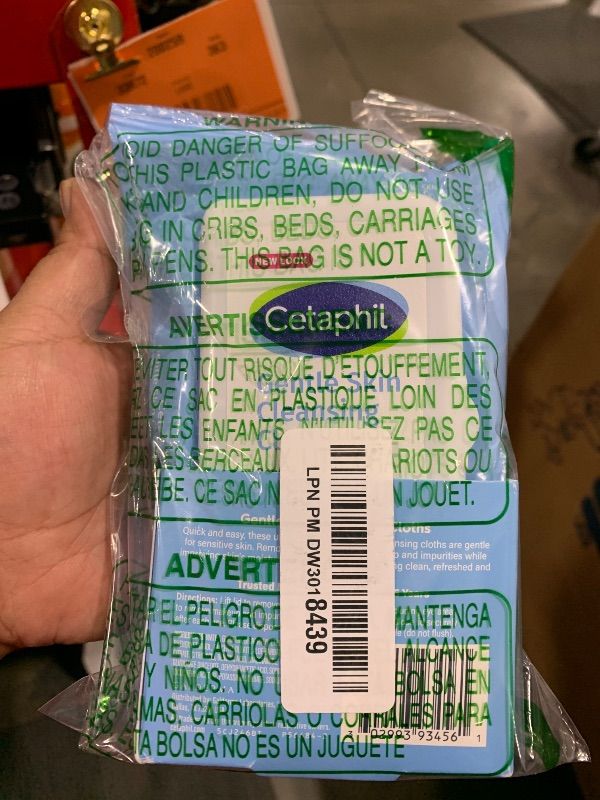 Photo 1 of Cetaphil Gentle Cleansing and Makeup Wipes for Face and Body - 25ct
