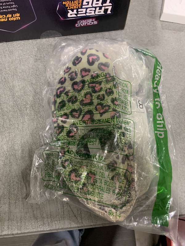 Photo 1 of ANLUKE Kids Boys Girls Water Shoes Barefoot Aqua Socks Fast Dry Beach Swim Outdoor Sports Shoes for Toddler LeopardPrint 34/35